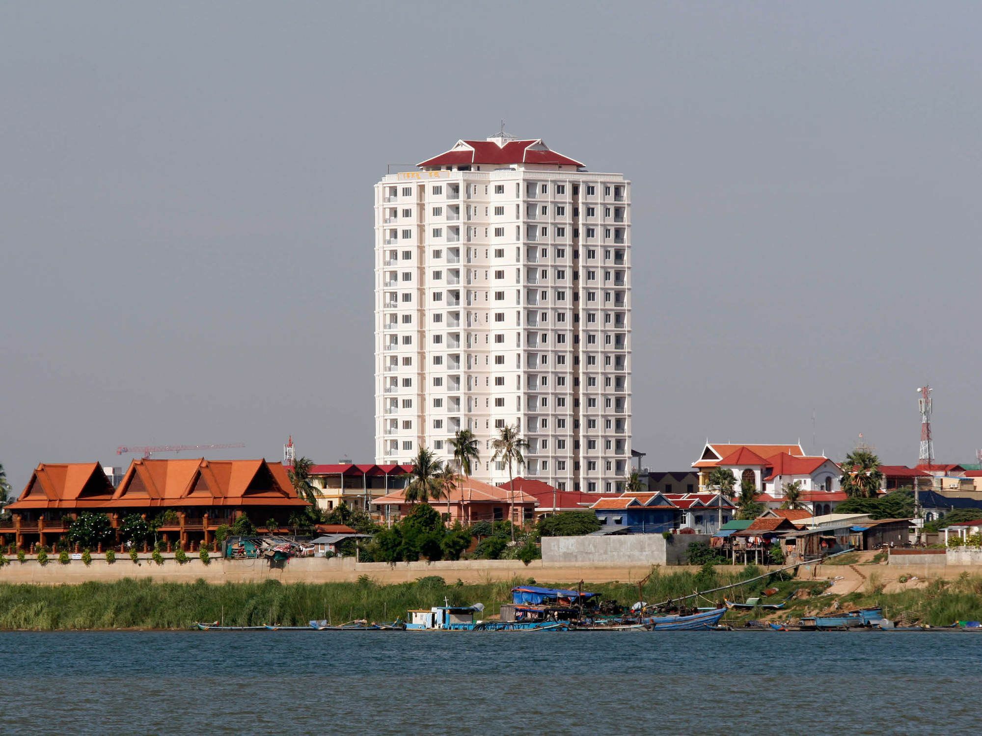 Mekongview 2 Condotel Phnom Penh Exterior foto