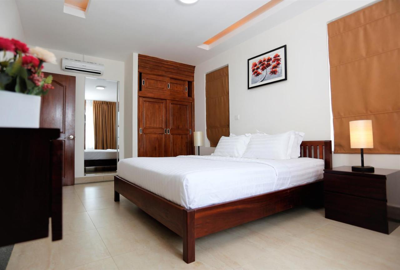 Mekongview 2 Condotel Phnom Penh Exterior foto